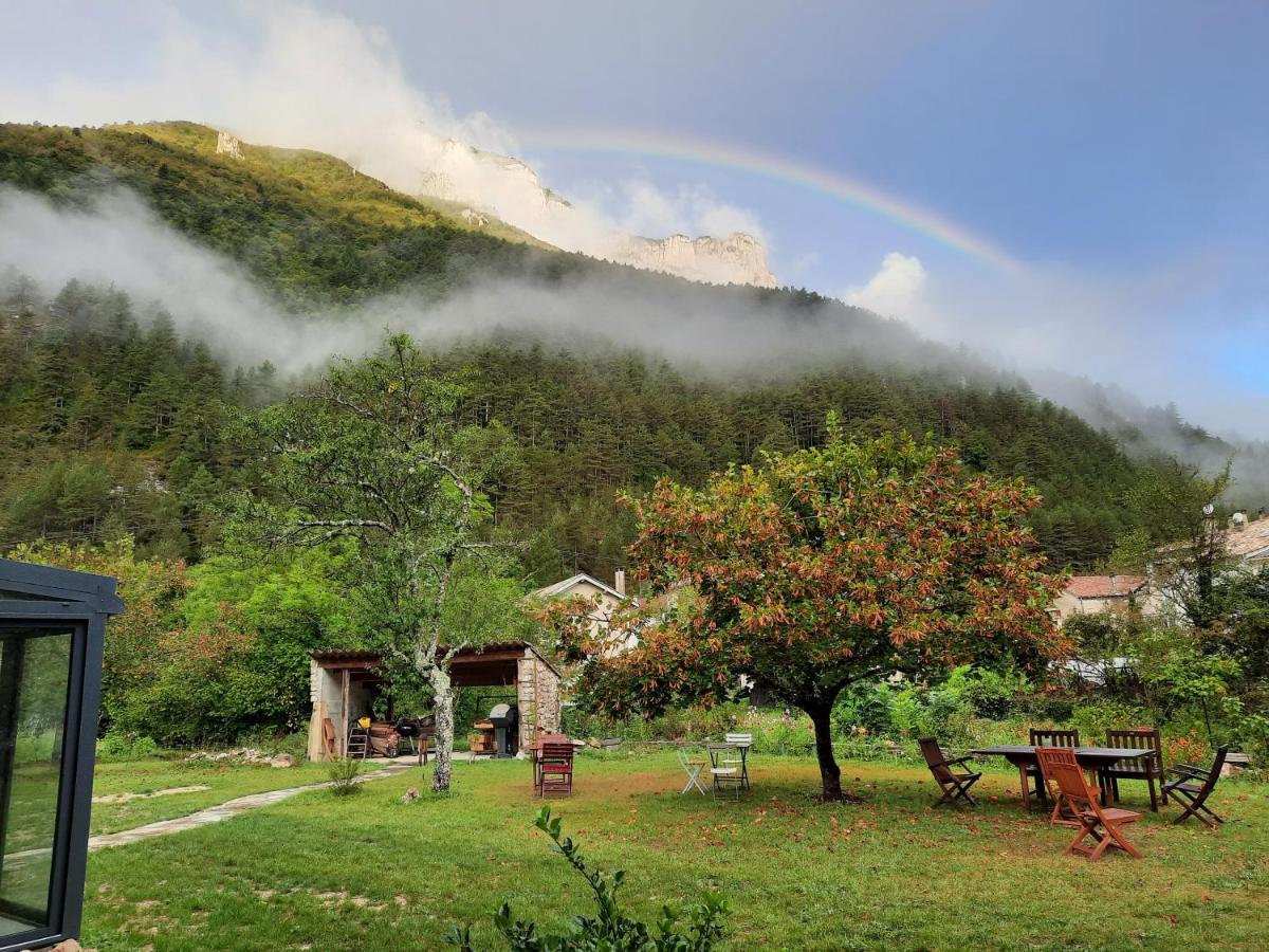 La Bergerie A Menee Ξενοδοχείο Châtillon-en-Diois Εξωτερικό φωτογραφία